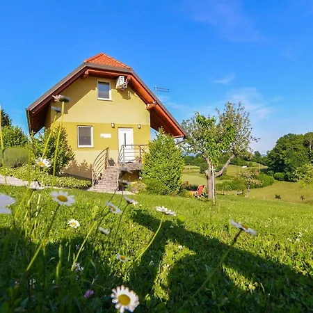 Ferienhaus Fur 7 Personen Ca 71 Qm In Jesenice Na Dolenjskem, Save Slowenien * Obrezje